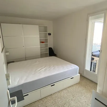Avec Climatisation, Terrasse, Parking - 4 Pers. - Fr-1-874-23 Daire Le Grau-du-Roi
