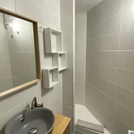 Daire Avec Climatisation, Terrasse, Parking - 4 Pers. - Fr-1-874-23 Le Grau-du-Roi