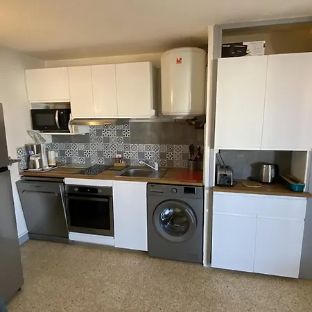 Avec Climatisation, Terrasse, Parking - 4 Pers. - Fr-1-874-23